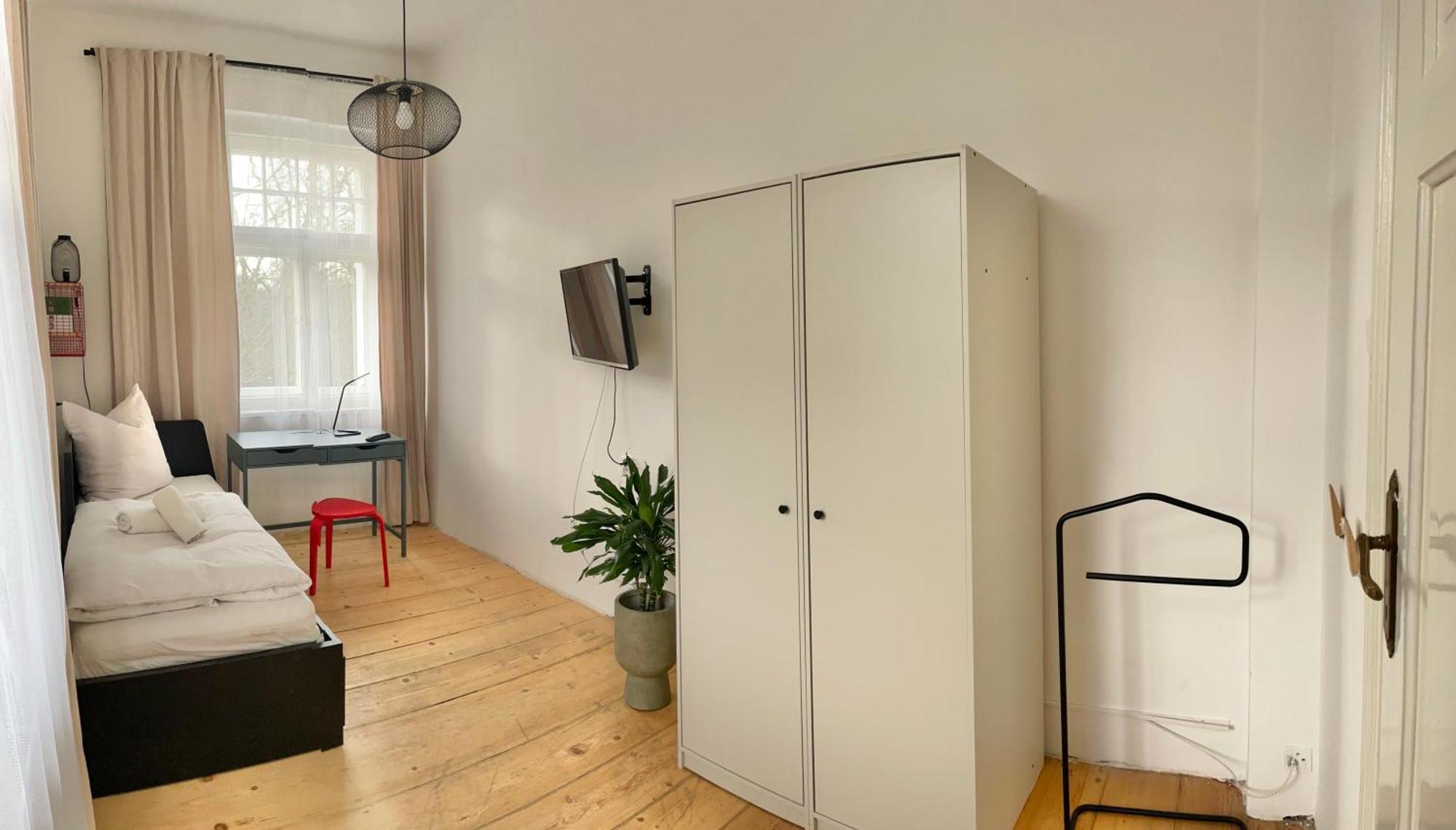 Natalie Apartment *